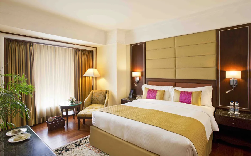 5 star hotels in south delhi