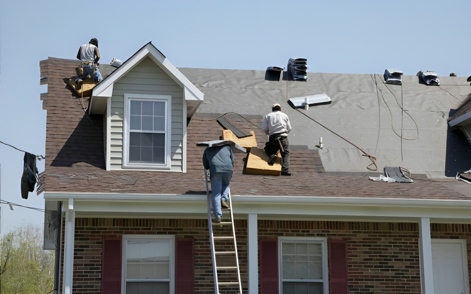 asphalt roof contractor