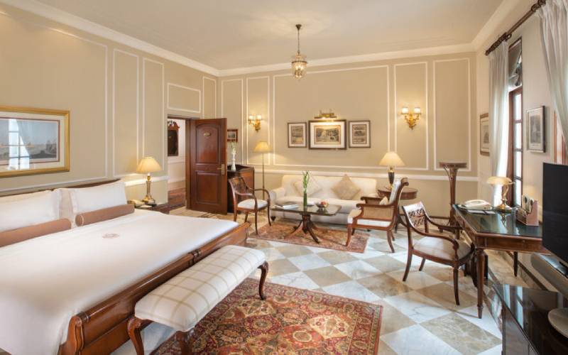 hotels in Connaught Place