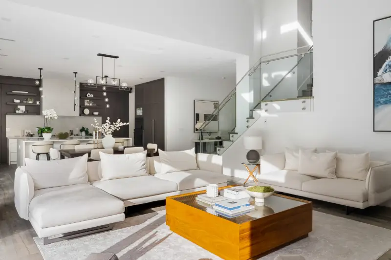 house staging vancouver