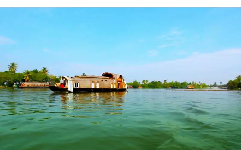 Kerala Luxury Tour